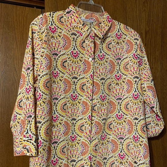 Allison Daley Blouse - Picture 1 of 4